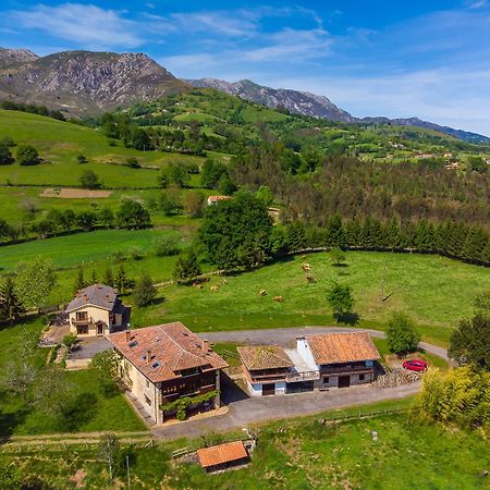 La Casona De Sovina Pensionat Piloña Eksteriør billede